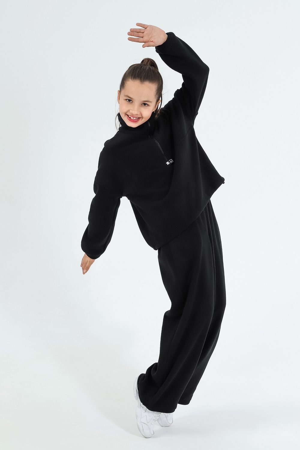 Костюм для девочки Скай-1 Виотекс ЧЁРНЫЙ