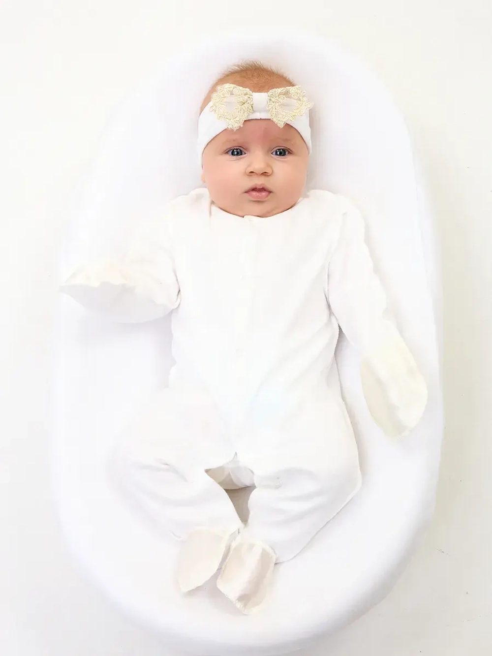 Конверт на выписку новорожденного