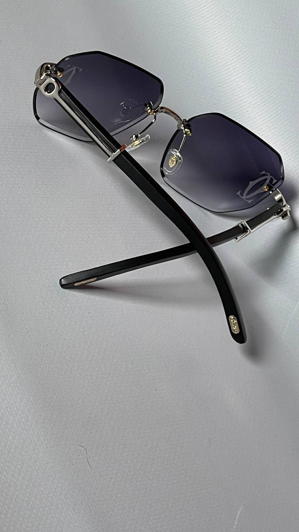 Солнцезащитные очки Cartier