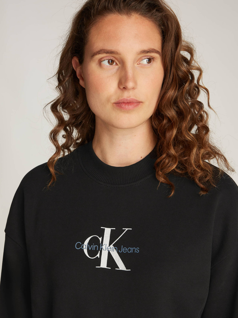 Худые Calvin Klein Jeans - черный(J20J224177)