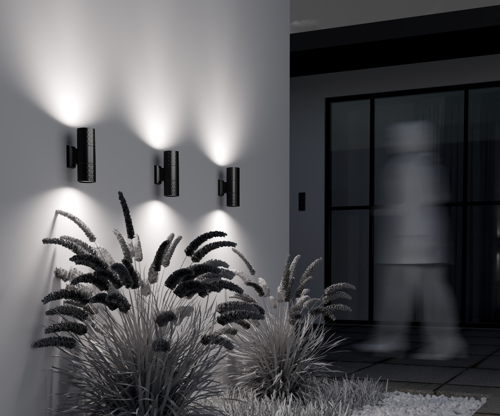 Уличный настенный светильник Outdoor O583WL-02B