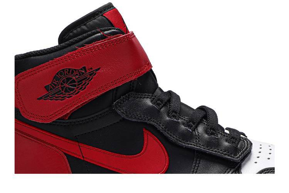 Кроссовки Jordan Air Jordan 1 Flyease "Gym Red"