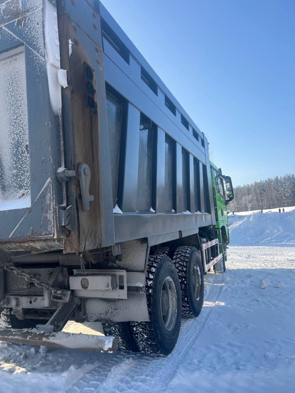 Shacman (Shaanxi) SX* 6x4 Самосвал SX32586V384 (Дизельный, 11,6 л, 423 л.с., МТ)