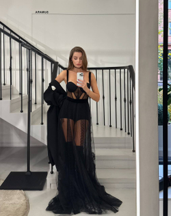 Платье макси вечернее кружевное