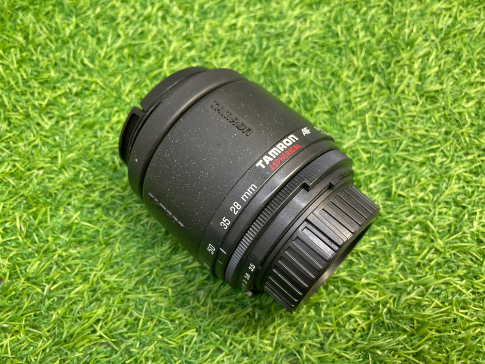 Tamron AF 28-80mm 3.5-5.6 Nikon