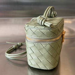 Bottega Veneta Mini Intrecciato Vanity Case
