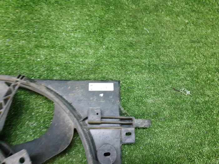 Диффузор с вентилятором Renault Logan 2 (2014-2022)