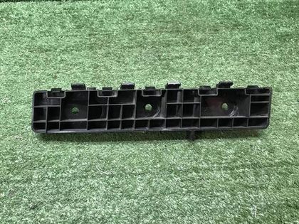 Кронштейн заднего бампера Changan Uni-T (20-нв)