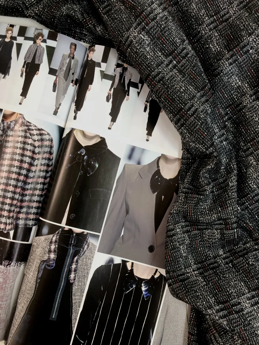 Костюмная твид, серый/белый/бордо NB075