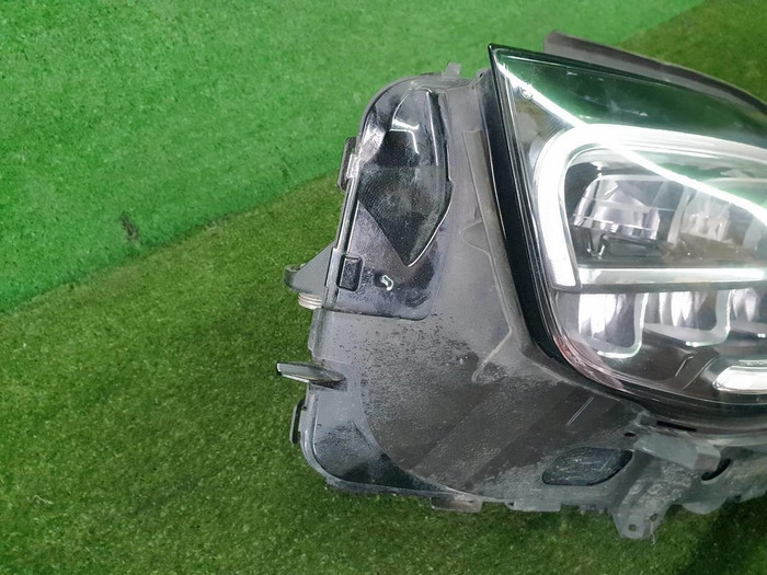 Фара левая Mercedes GLC X253 (2019-2022) LED