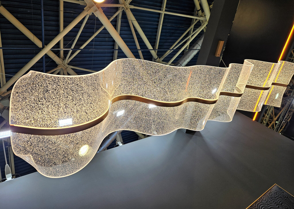 Люстра Larseric L150