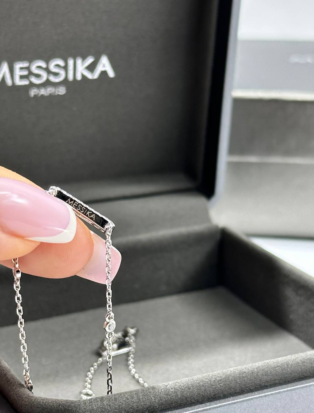 Кулон Messika