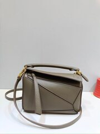 Loewe Puzzle 18 cm