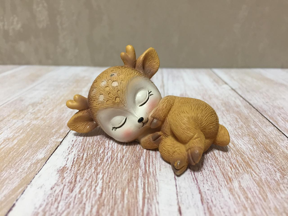 Силиконовый 3D молд "Лежащий оленёнок №2"