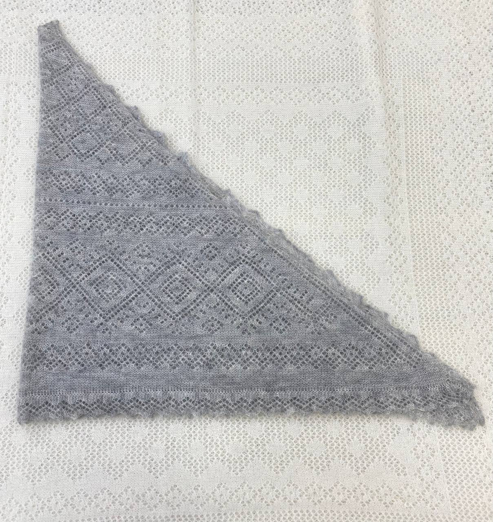 Оренбургский пуховый платок-косынка П3-130184-33