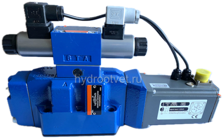 4WRKE16W8-200L-3X/6EG24K31/A1D3M - Пропорциональный распределитель с обратной связью по положению золотника и со встроенным усилителем (OBE), Ду16, A1 = ±10 В, номинальный расход 200 л/мин, схема W8-, каналы управления X и Y - внешние