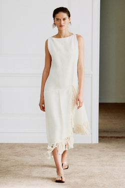 ZARA ПЛАТЬЕ ИЗ ЛЬНА С БАХРОМОЙ — ZW COLLECTION, СВЕТЛО-БЕЖЕВЫЙ