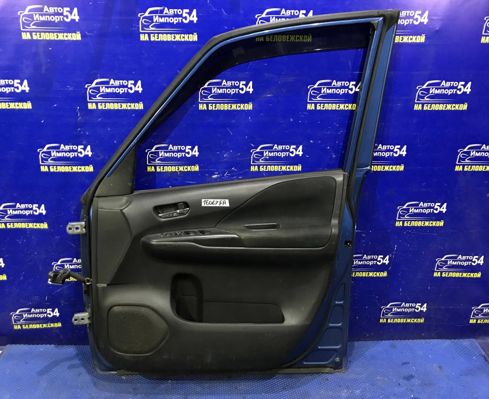 Дверь передняя правая NISSAN SERENA 2016-2022