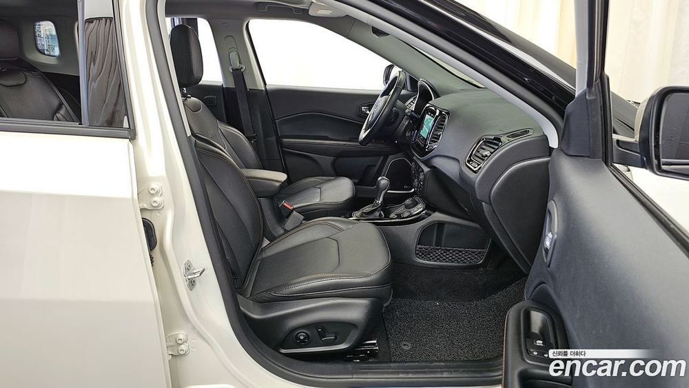 Jeep Compass 2 Generation 2.4 Limited AWD (10.2019)