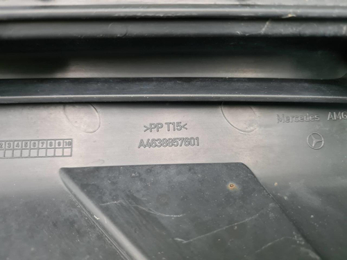 Решетка перед. бампера Mercedes G W463 (18-24) AMG