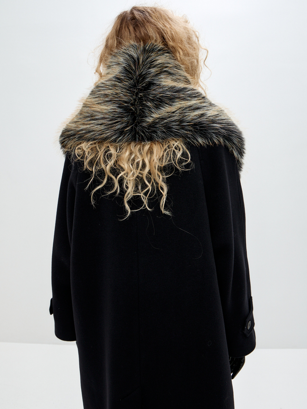 Меховой шарф, огненно-черный