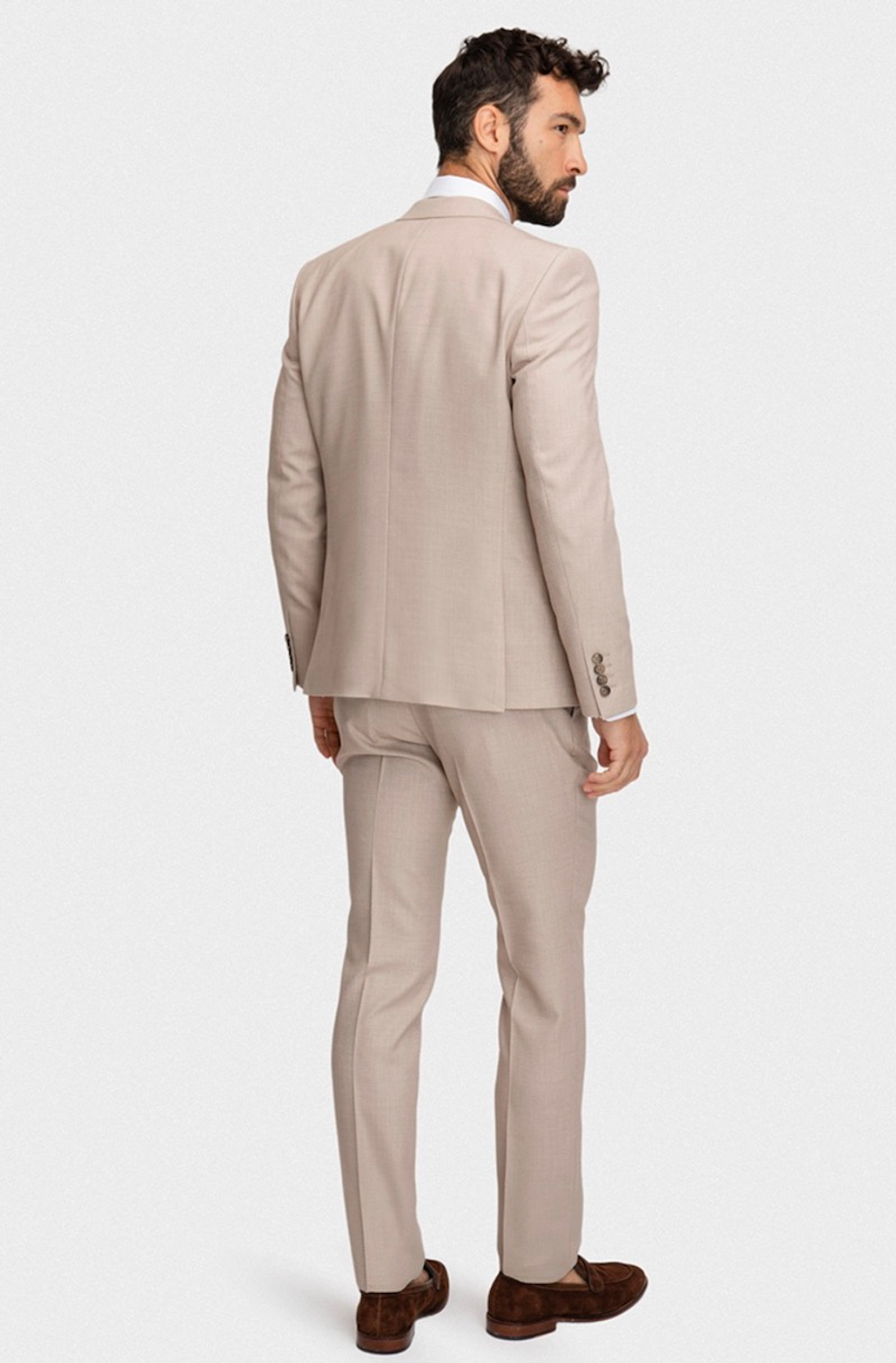 Мужской классический костюм (бежевый) В50