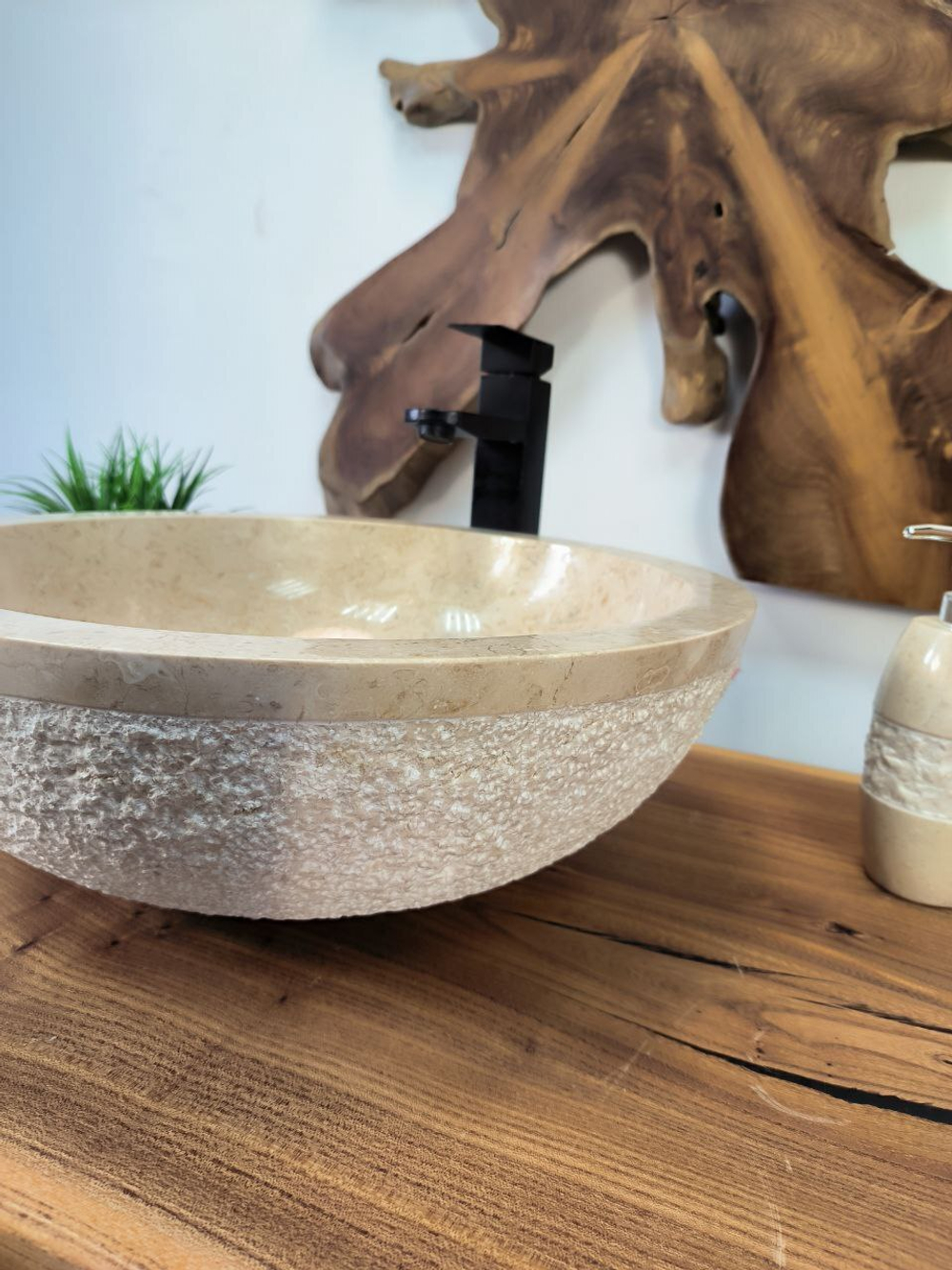 Раковина из мрамора Bowl Cream Dotted BM-65732 45х45х15 из натурального камня