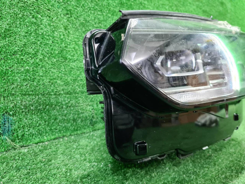 Битая Фара левая BMW X3 G01 (2021-н.в.) LED