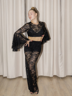 Брюки для танцев из гипюра