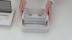 Щит распределительный навесной ЭРА ЩРН-П-24 SIMPLE пластиковый на 24 модуля / Щиток квартирный с дверцей IP41, 326х271х92 мм, белый