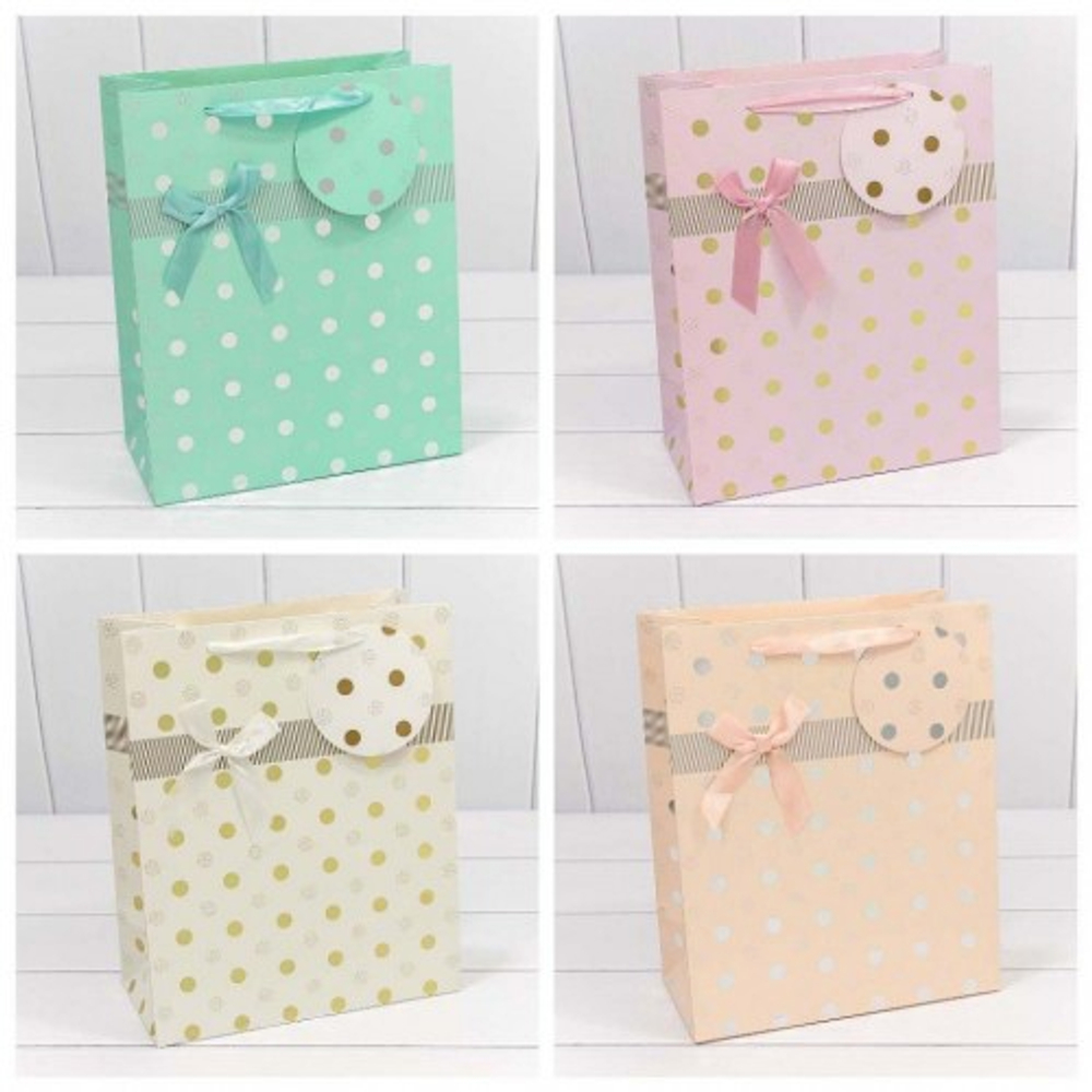 Пакет подарочный 26х32х13см "Леди" с тиснением (Микс)