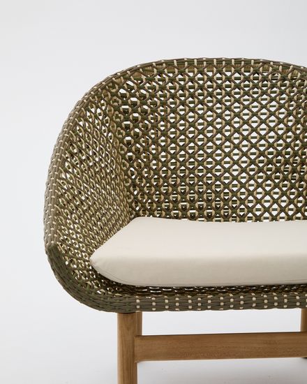 Кресло Olbia из искусственного ротанга и массива тика La Forma Испания