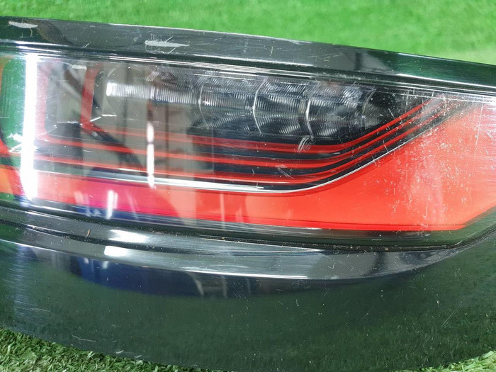 Фонарь правый внешний Range Rover Evoque 2 (18-24)