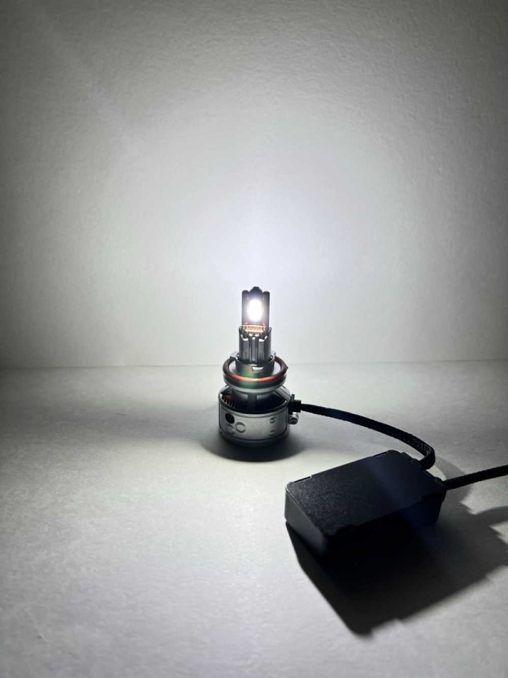 H11 / Автомобильные светодиодные лампы, H11, 200W, 12-60 вольт, LION LED P17, Лев Семнадцать, TG (2 шт. / комплект)