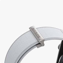 Ремешок светло-серого цвета с магнитной фиксацией для смарт часов Apple Watch размером 42, 44, 45, 46, 49MM, серия Strap (YM Series) от Dux Ducis