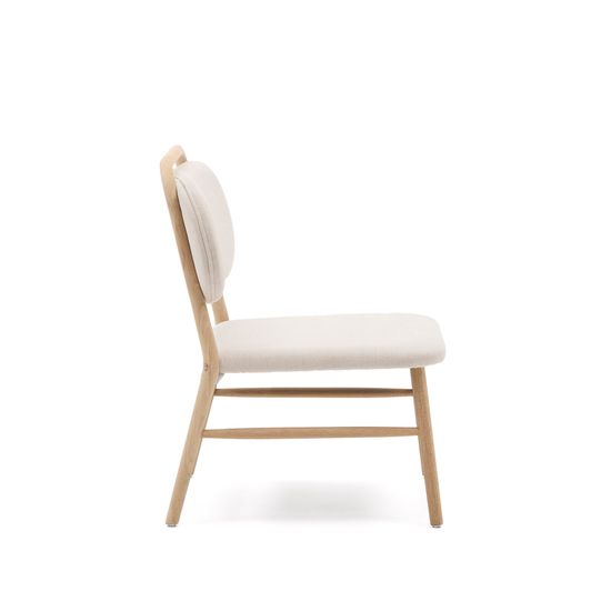 Кресло Helda из бежевого шенилла и массива дуба Испания La Forma