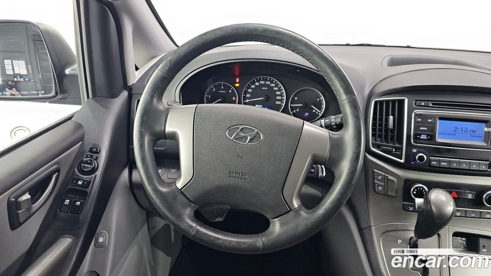 Hyundai The New Grand Starex Van 3-х местный (08.2019)