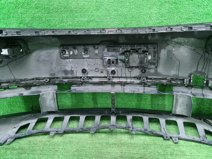 Бампер передний Lixiang L9 (2022-н.в.)