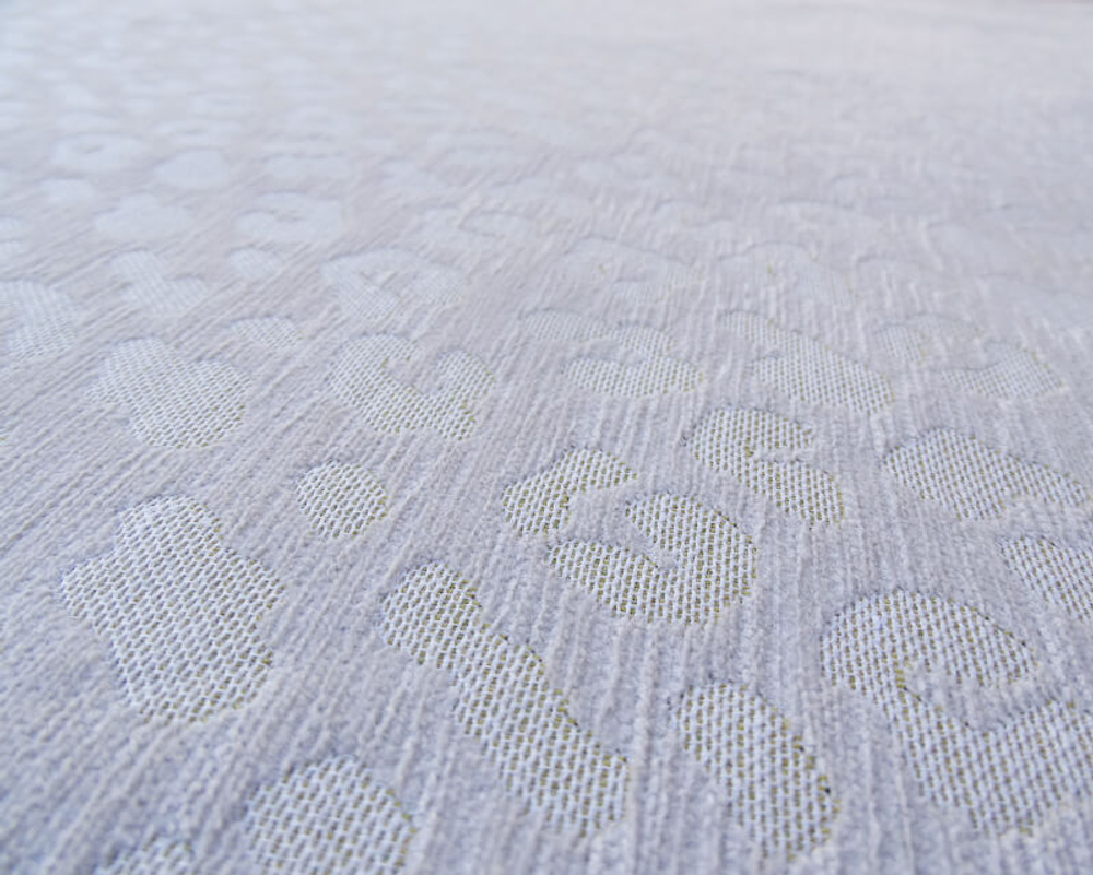 Шенилл Леопард 03