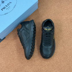 Кроссовки Prada