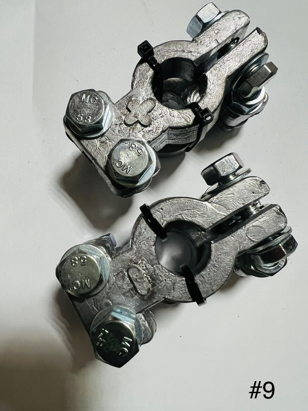 Клеммы АКБ "+-" свинец ГРУЗОВАЯ усиленные прямые по 2болта  (№9)