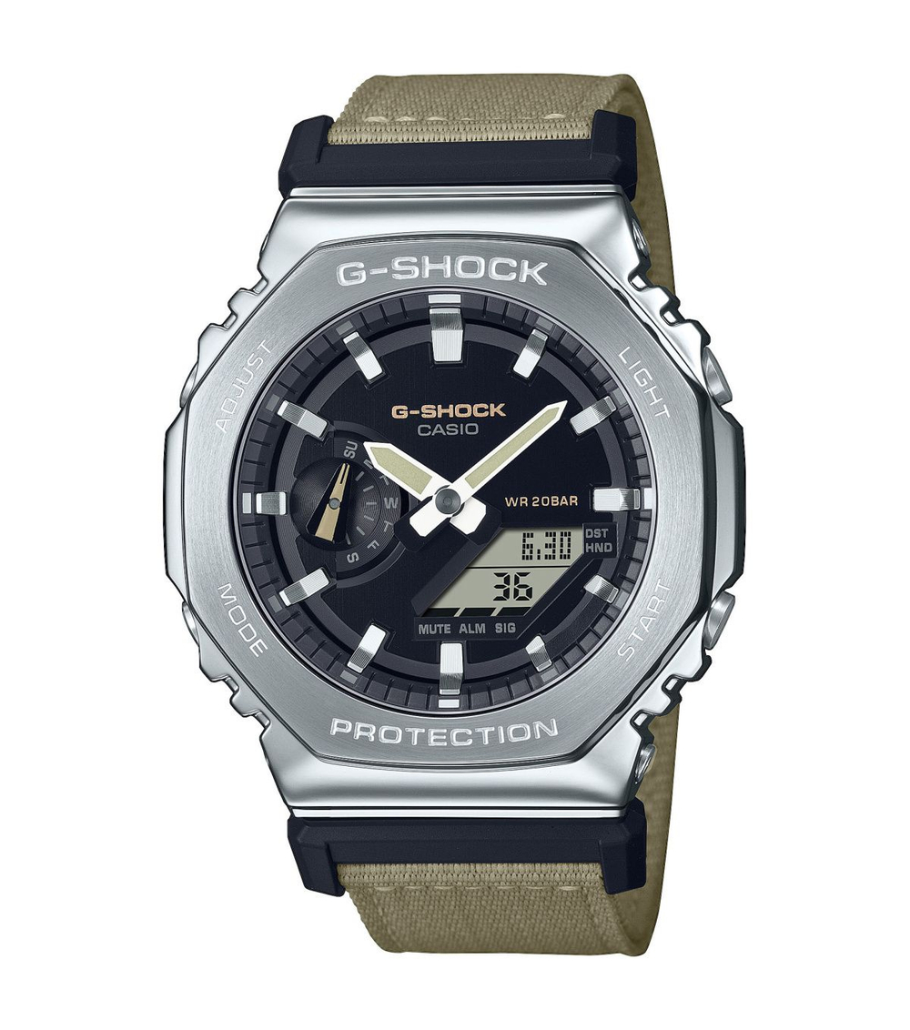 Мужские наручные часы Casio G-Shock GM-2100C-5A