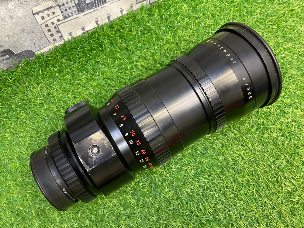 Orestegor 4/300 Meyer-Optik Gorlitz