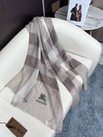 Шарф Burberry