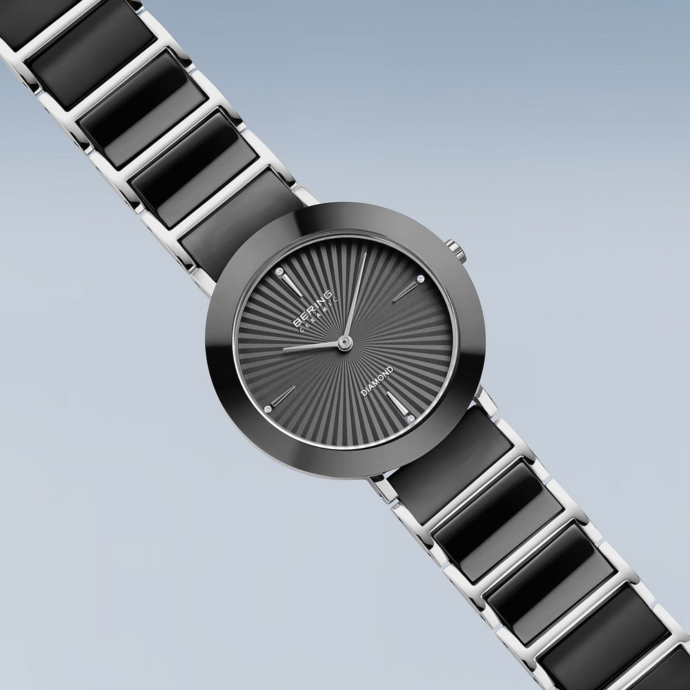 Женские наручные часы Bering 11435-702