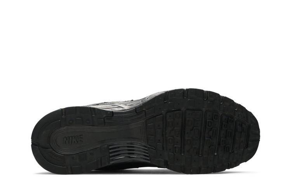 Кроссовки Nike P-6000