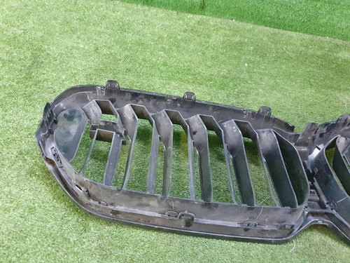 Решетка радиатора BMW M5 F90 (2020-н.в.)