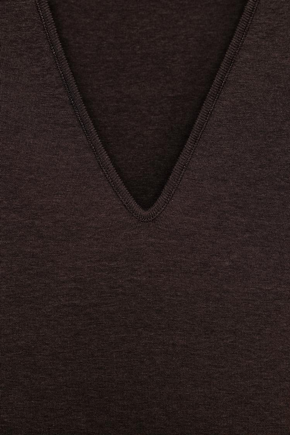 ZARA КОРОТКОЕ ПЛАТЬЕ С V-ОБРАЗНЫМ ВЫРЕЗОМ, КОРИЧНЕВЫЙ