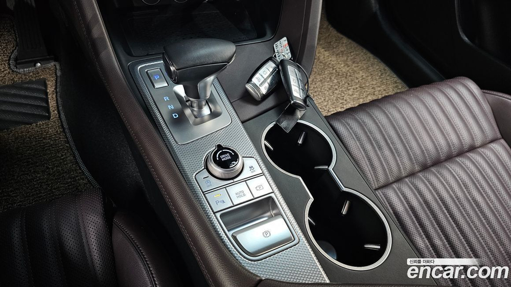 Genesis The New G70 Бензин 2.0T 2WD (05.2021)