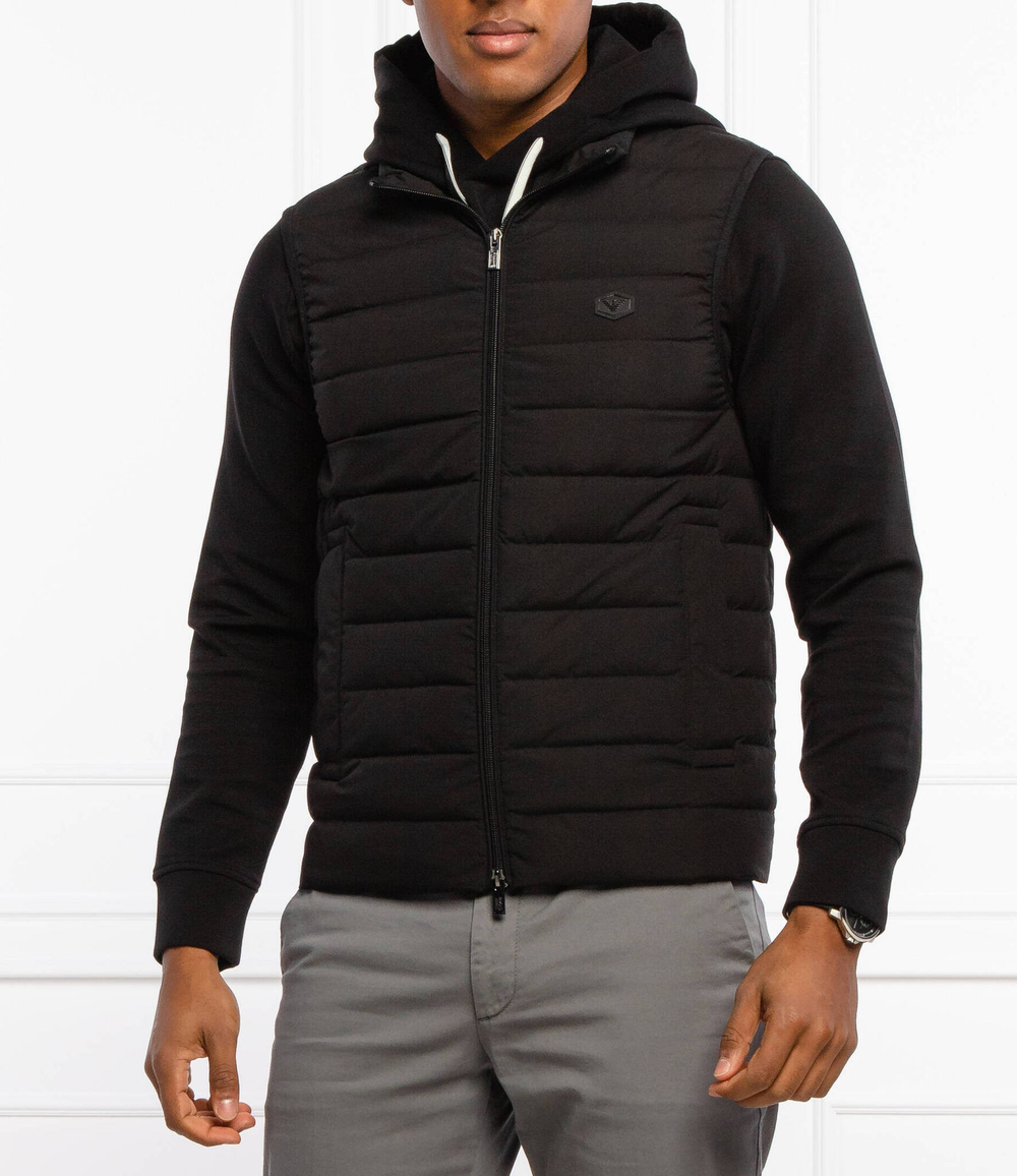 Пуховая безрукавка Emporio Armani - черный(8N1BQ1 1NLRZ)